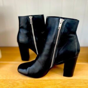 Steve Madden leather booties, worn once! Like new condition